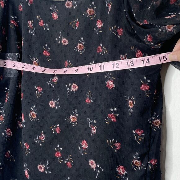 Loft Cute Black Floral Print Round Neck Short Sleeve V-Back With Ties Blouse XXS - Picture 10 of 11